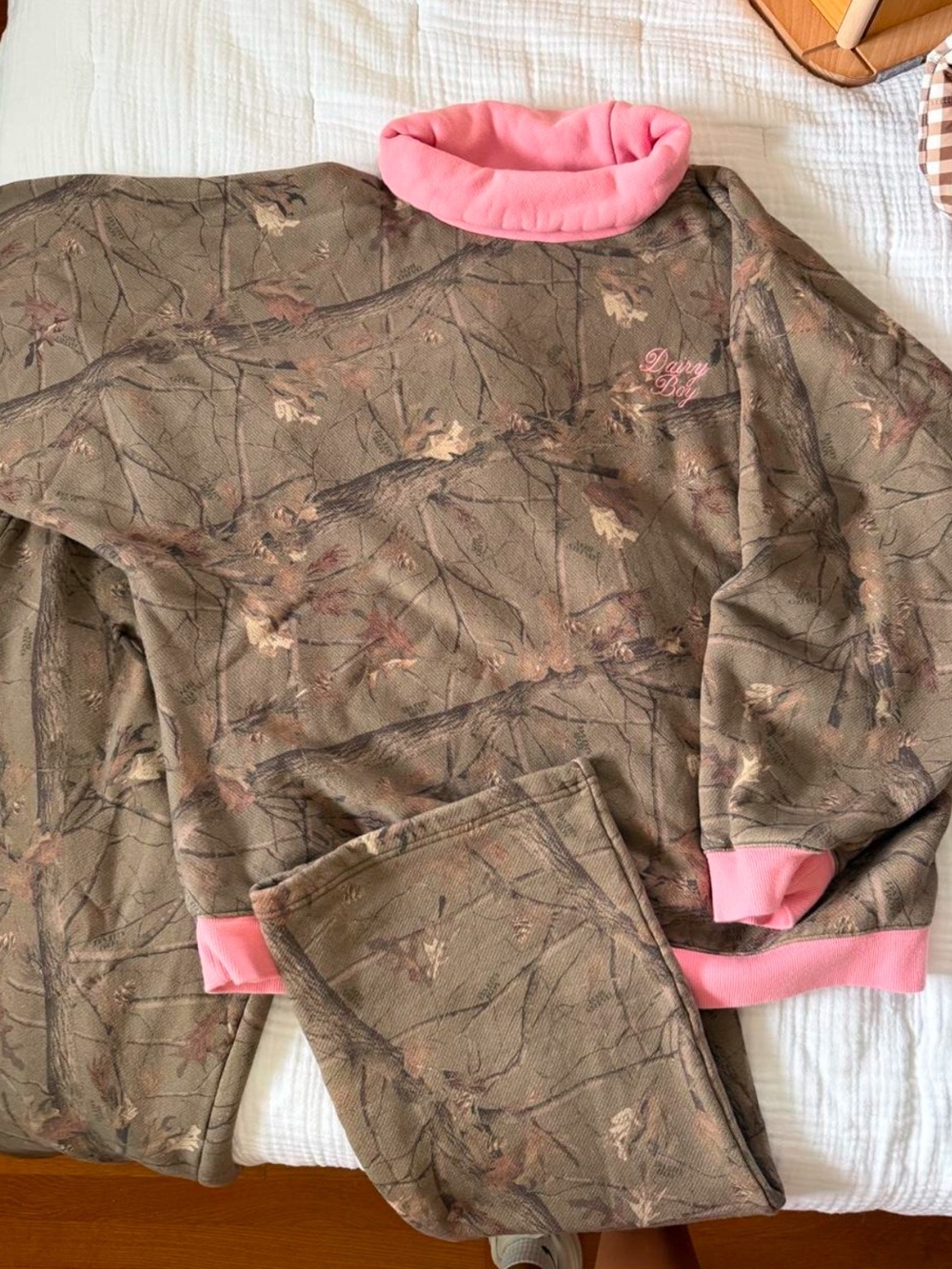 Camo Print Pullover Turtleneck Sweater with Pink Trim